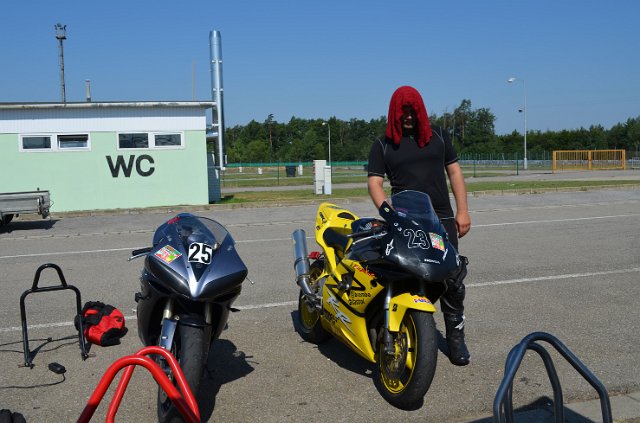 NIKON_20120806_103210