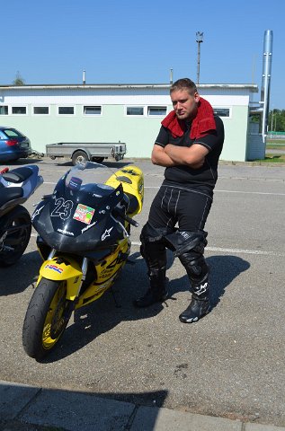 NIKON_20120806_103242