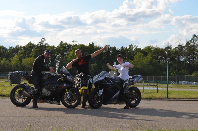 NIKON_20120807_181200