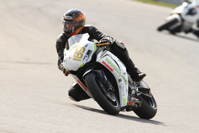 0189-0924MU1-006_189