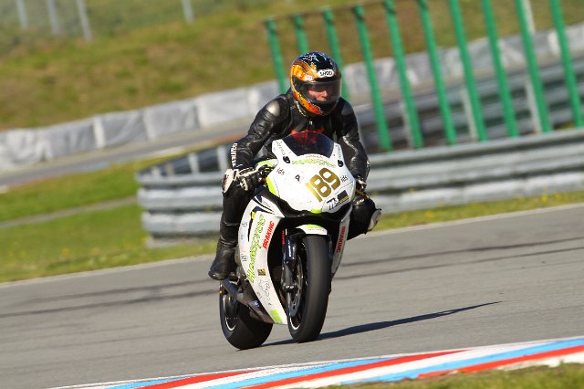 0189-0925MU1-002_189